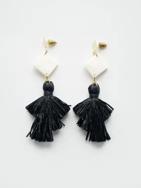 Abbey Earrings - Black