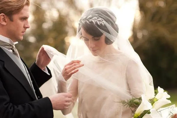 LADY MARY Headpiece Tiara